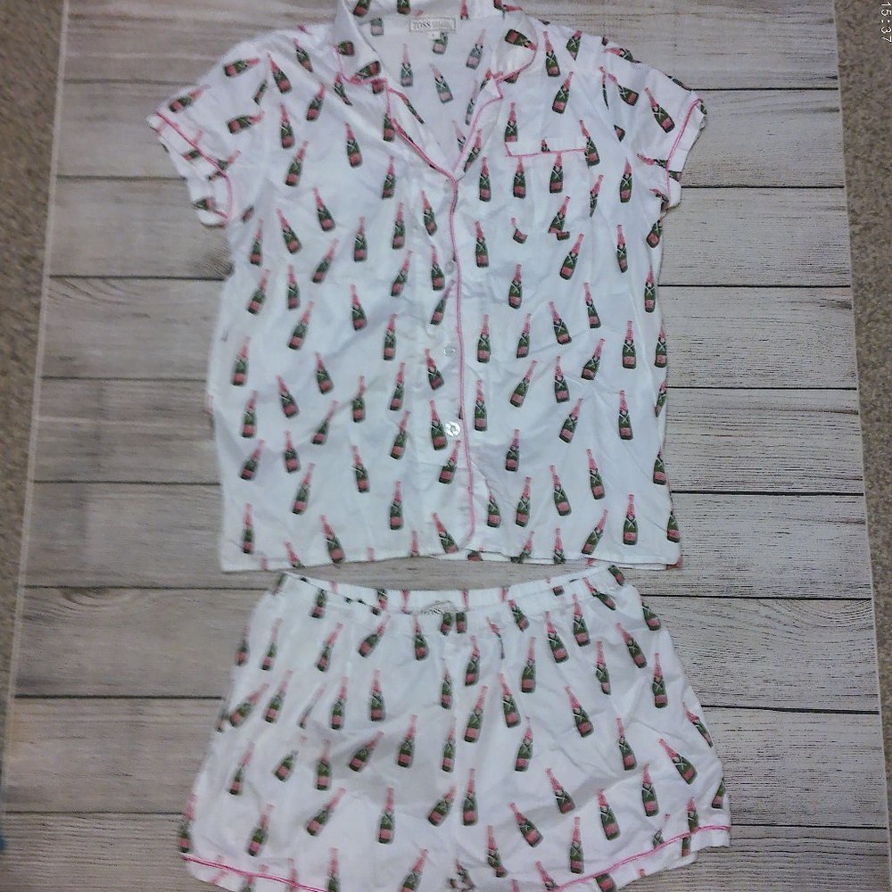 Toss Designs Champagne Pajama Set L